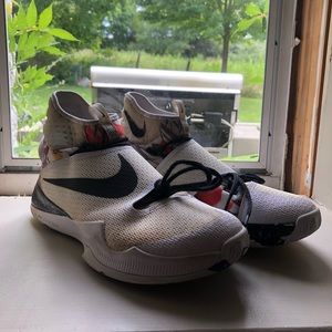 NIKE HYPERREV 2016 “NET COLLECTORS SOCIETY”